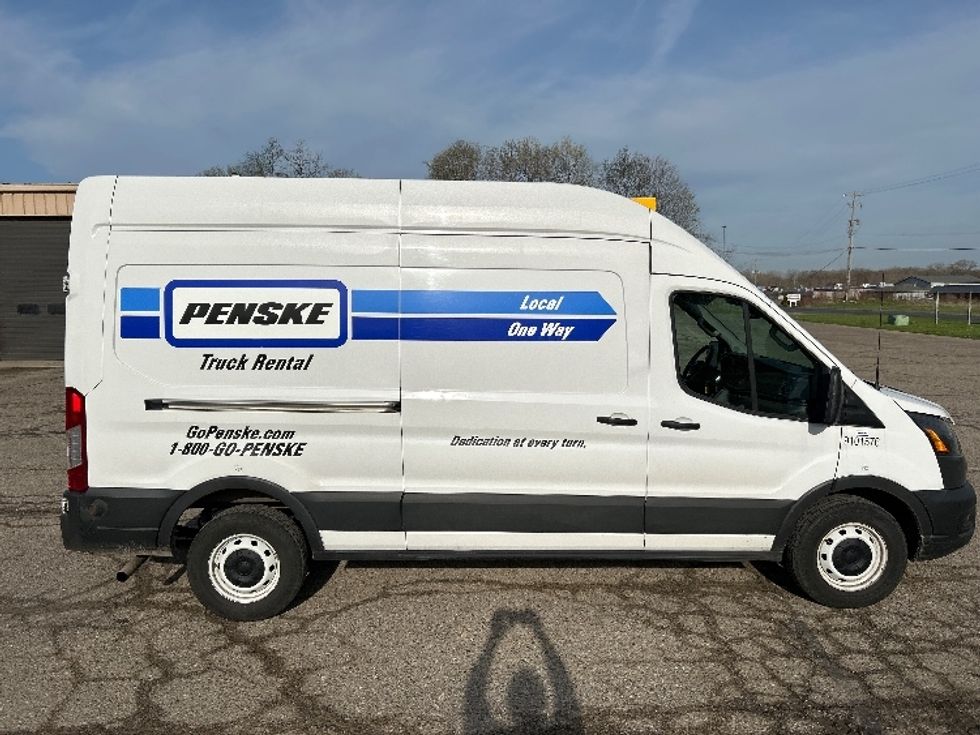 Cargo Van (Panel Van)-Light and Medium Duty Trucks-Ford-2022-Transit 250-Kalamazoo-MI-81,854\n\t\tmiles-$ 38,250 - Image 14