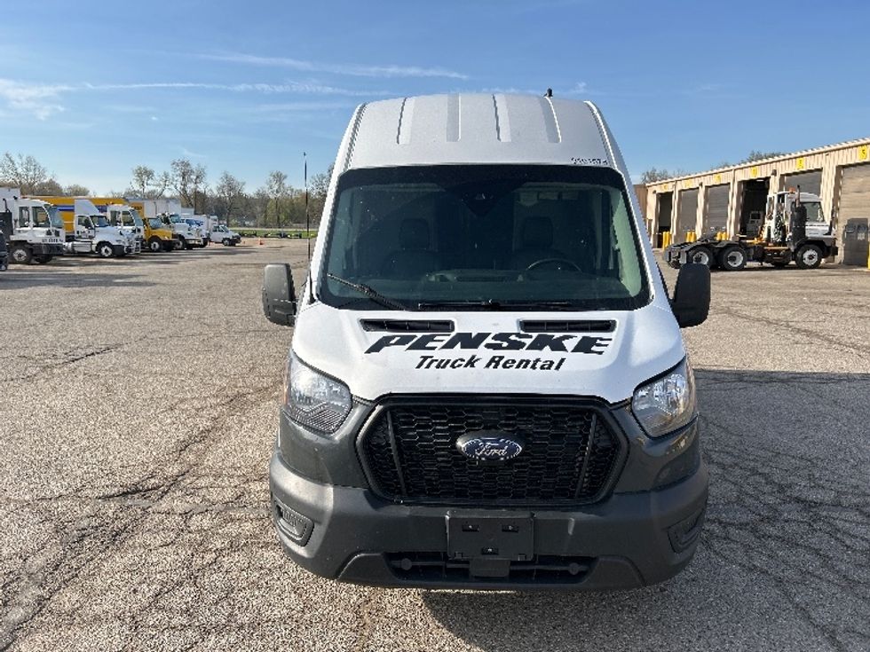 Cargo Van (Panel Van)-Light and Medium Duty Trucks-Ford-2022-Transit 250-Kalamazoo-MI-81,854\n\t\tmiles-$ 38,250 - Image 2