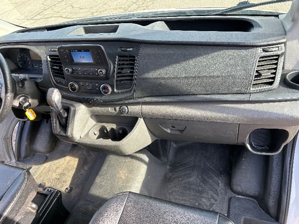 Cargo Van (Panel Van)-Light and Medium Duty Trucks-Ford-2022-Transit 250-Kalamazoo-MI-81,854\n\t\tmiles-$ 38,250 - Image 20