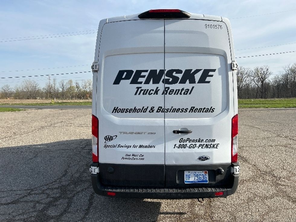 Cargo Van (Panel Van)-Light and Medium Duty Trucks-Ford-2022-Transit 250-Kalamazoo-MI-81,854\n\t\tmiles-$ 38,250 - Image 7