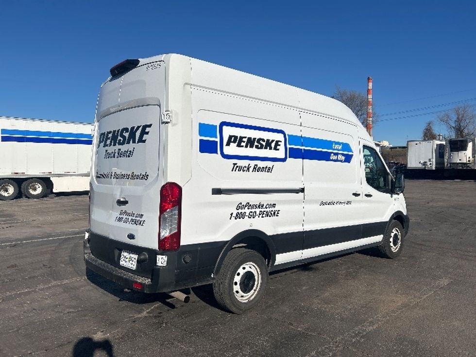 Cargo Van (Panel Van)-Light and Medium Duty Trucks-Ford-2022-Transit 250-Kansas City-MO-109,965\n\t\tmiles-$ 30,500 - Image 12