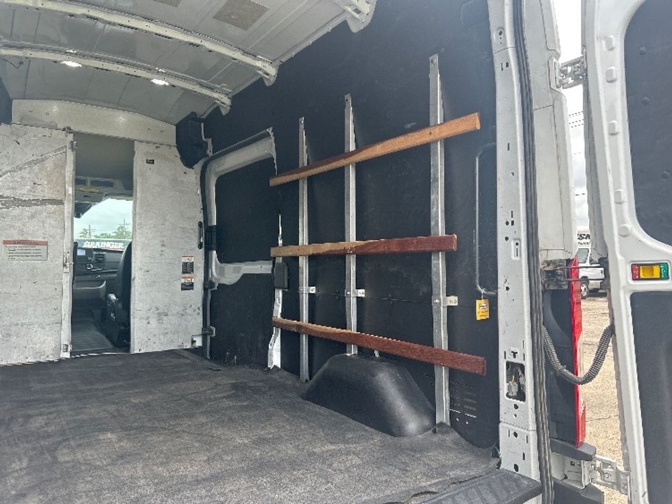 Cargo Van (Panel Van)-Light and Medium Duty Trucks-Ford-2022-Transit 250-Katy-TX-96,579\n\t\tmiles-$ 37,750 - Image 10