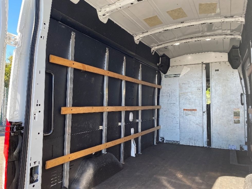 Cargo Van (Panel Van)-Light and Medium Duty Trucks-Ford-2022-Transit 250-Kearny-NJ-105,182\n\t\tmiles-$ 32,750 - Image 10