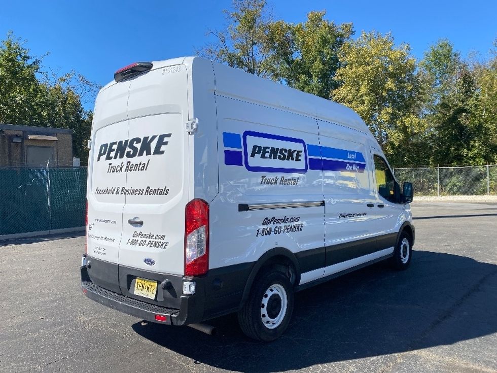 Cargo Van (Panel Van)-Light and Medium Duty Trucks-Ford-2022-Transit 250-Kearny-NJ-105,182\n\t\tmiles-$ 32,750 - Image 12