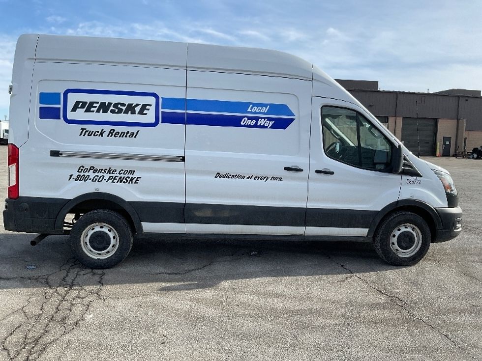 Cargo Van (Panel Van)-Light and Medium Duty Trucks-Ford-2022-Transit 250-Kentwood-MI-104,812\n\t\tmiles-$ 33,750 - Image 13