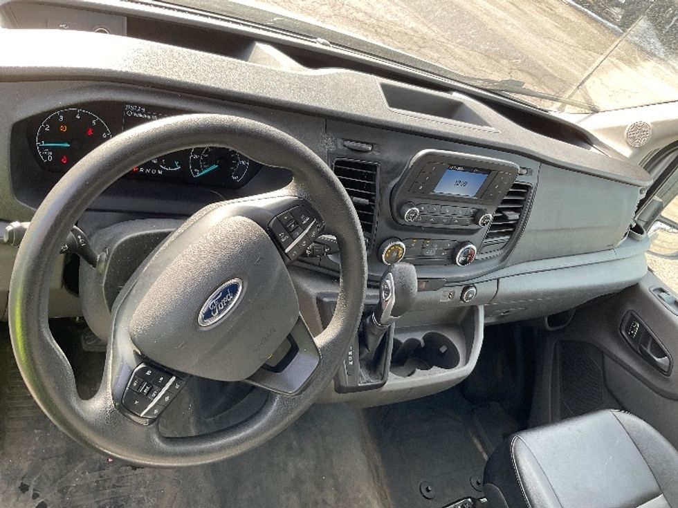 Cargo Van (Panel Van)-Light and Medium Duty Trucks-Ford-2022-Transit 250-Kentwood-MI-104,812\n\t\tmiles-$ 33,750 - Image 16