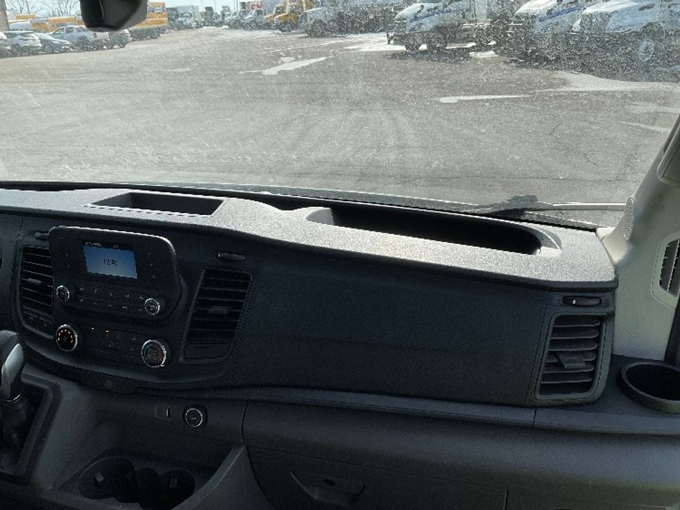 Cargo Van (Panel Van)-Light and Medium Duty Trucks-Ford-2022-Transit 250-Kentwood-MI-104,812\n\t\tmiles-$ 33,750 - Image 19