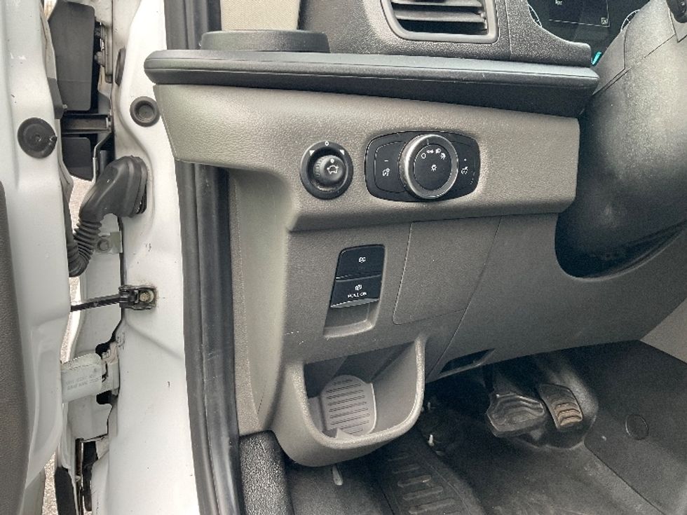 Cargo Van (Panel Van)-Light and Medium Duty Trucks-Ford-2022-Transit 250-King Of Prussia-PA-37,586\n\t\tmiles-$ 40,250 - Image 25