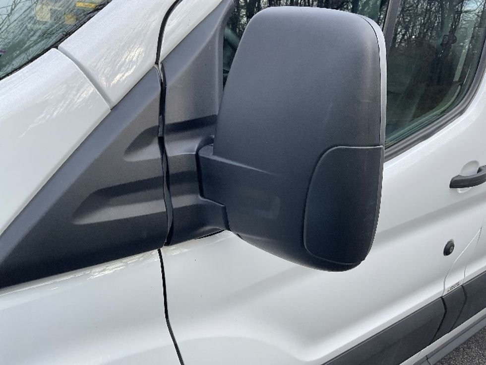 Cargo Van (Panel Van)-Light and Medium Duty Trucks-Ford-2022-Transit 250-King Of Prussia-PA-37,586\n\t\tmiles-$ 40,250 - Image 29