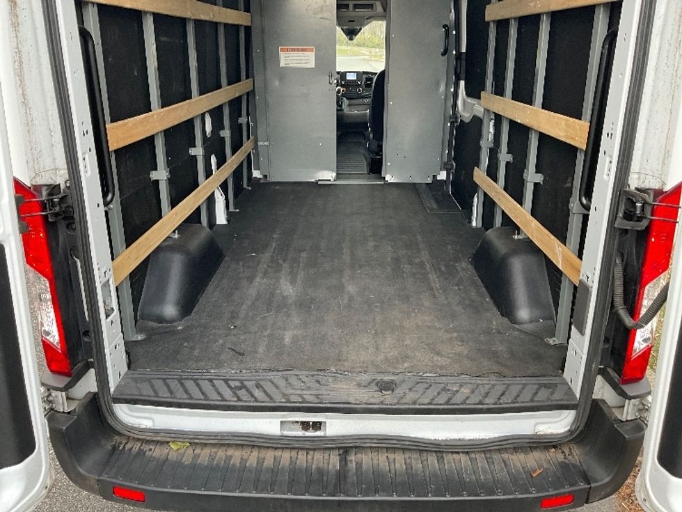 Cargo Van (Panel Van)-Light and Medium Duty Trucks-Ford-2022-Transit 250-King Of Prussia-PA-37,586\n\t\tmiles-$ 40,250 - Image 9
