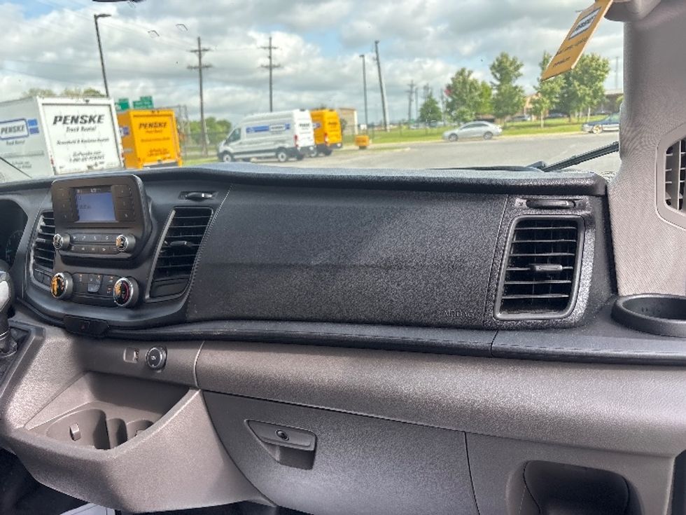 Cargo Van (Panel Van)-Light and Medium Duty Trucks-Ford-2022-Transit 250-Lafayette-LA-56,545\n\t\tmiles-$ 40,000 - Image 21