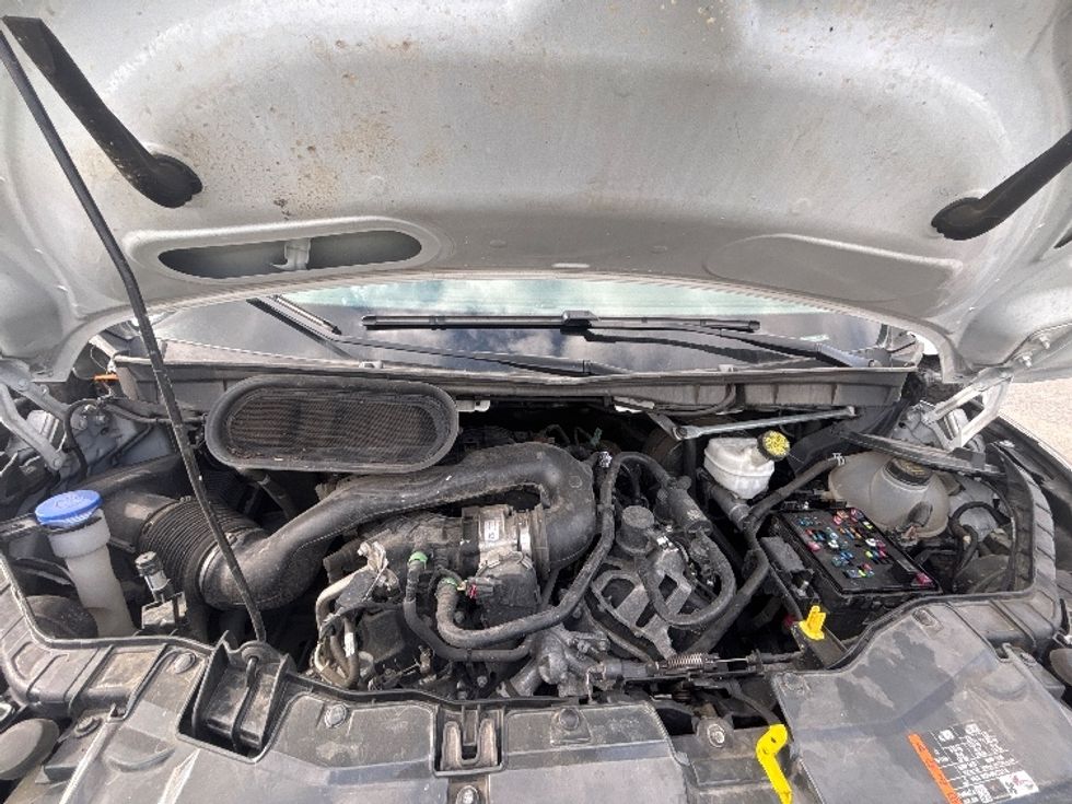 Cargo Van (Panel Van)-Light and Medium Duty Trucks-Ford-2022-Transit 250-Lafayette-LA-56,545\n\t\tmiles-$ 40,000 - Image 23