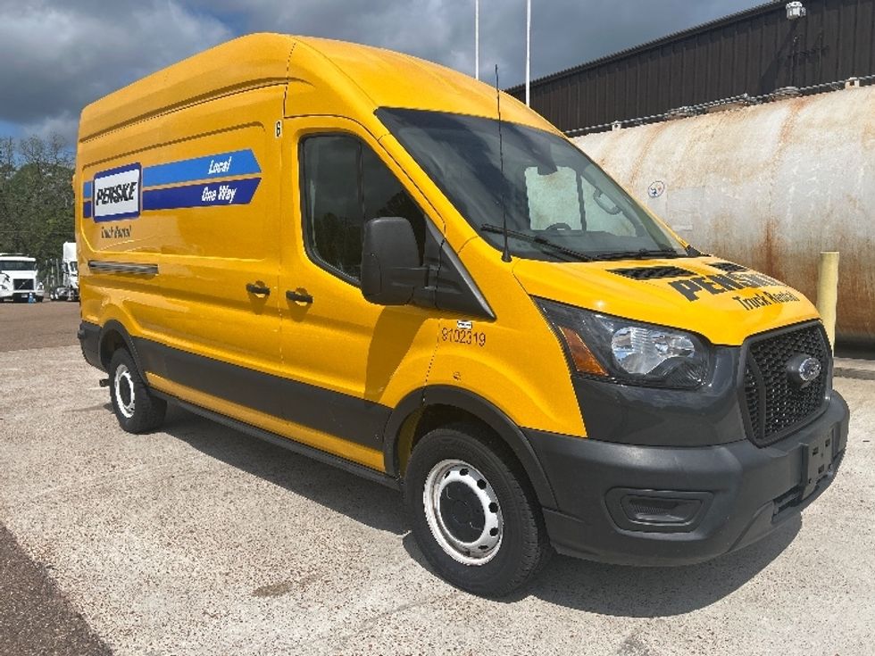 Cargo Van (Panel Van)-Light and Medium Duty Trucks-Ford-2022-Transit 250-Lafayette-LA-71,283\n\t\tmiles-$ 34,500 - Image 1
