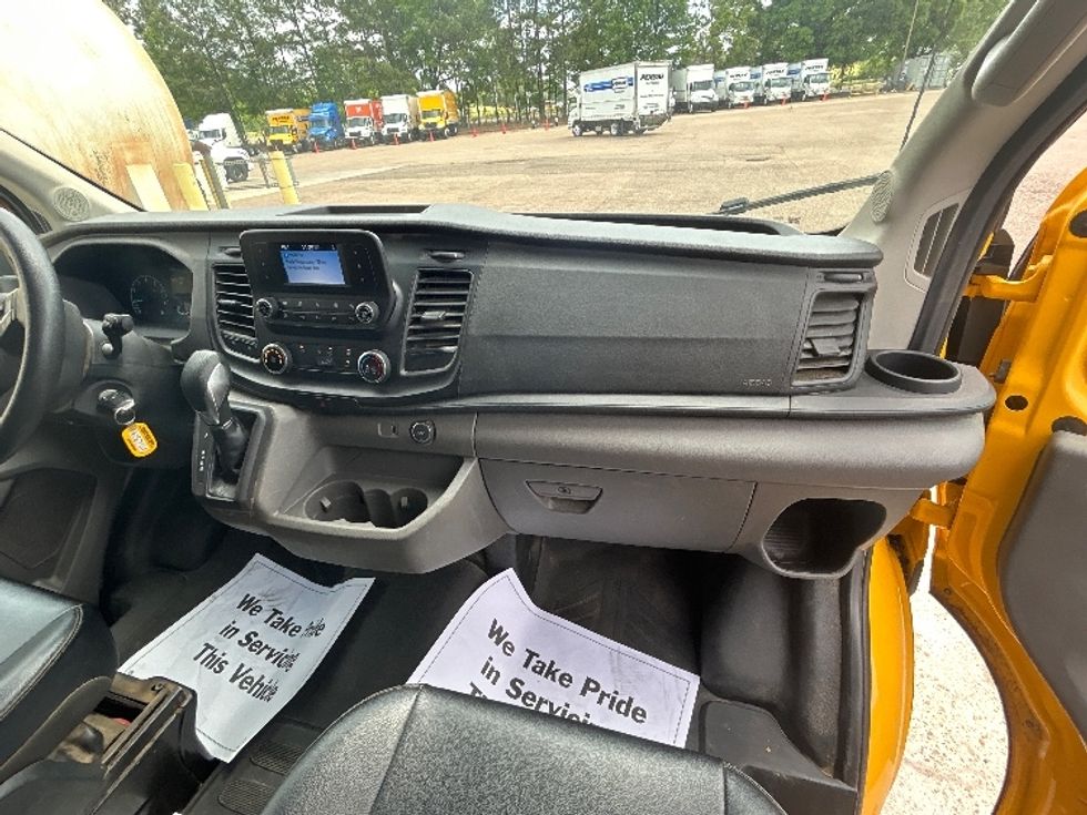 Cargo Van (Panel Van)-Light and Medium Duty Trucks-Ford-2022-Transit 250-Lafayette-LA-71,283\n\t\tmiles-$ 34,500 - Image 18