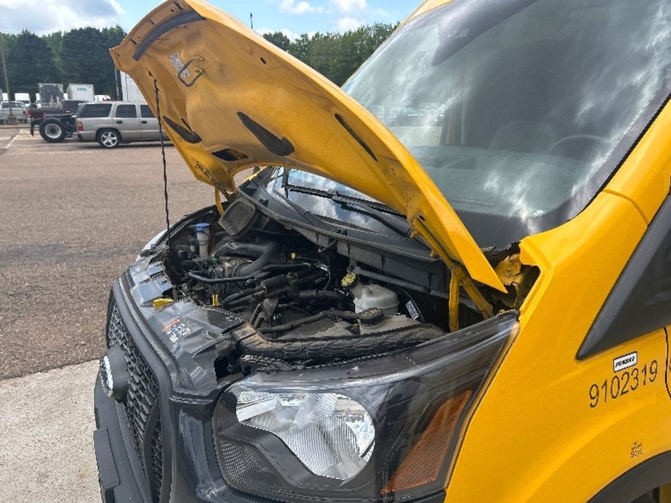 Cargo Van (Panel Van)-Light and Medium Duty Trucks-Ford-2022-Transit 250-Lafayette-LA-71,283\n\t\tmiles-$ 34,500 - Image 21