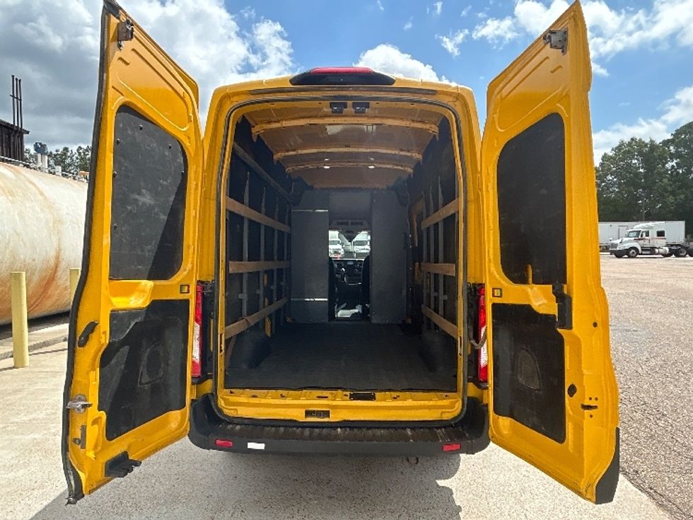 Cargo Van (Panel Van)-Light and Medium Duty Trucks-Ford-2022-Transit 250-Lafayette-LA-71,283\n\t\tmiles-$ 34,500 - Image 7