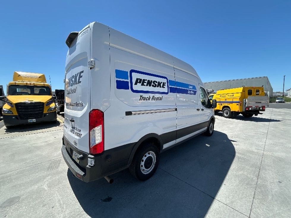 Cargo Van (Panel Van)-Light and Medium Duty Trucks-Ford-2022-Transit 250-Lafayette-LA-87,569\n\t\tmiles-$ 37,000 - Image 11