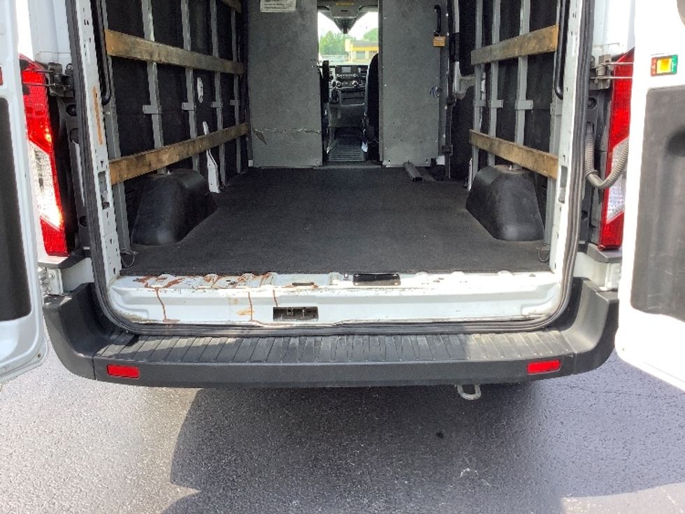 Cargo Van (Panel Van)-Light and Medium Duty Trucks-Ford-2022-Transit 250-Lancaster-PA-105,838\n\t\tmiles-$ 33,750 - Image 10