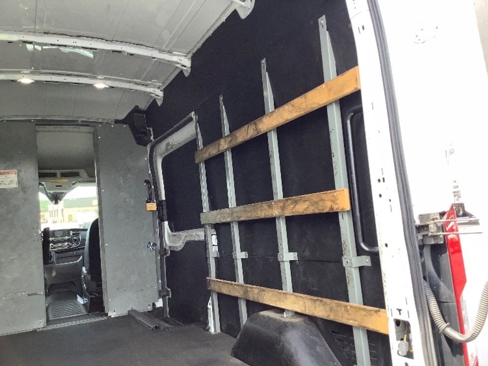 Cargo Van (Panel Van)-Light and Medium Duty Trucks-Ford-2022-Transit 250-Lancaster-PA-105,838\n\t\tmiles-$ 33,750 - Image 12