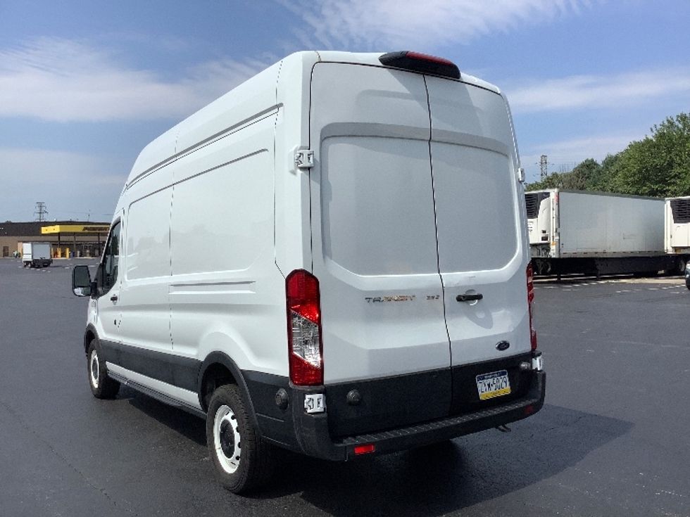 Cargo Van (Panel Van)-Light and Medium Duty Trucks-Ford-2022-Transit 250-Lancaster-PA-105,838\n\t\tmiles-$ 33,750 - Image 6