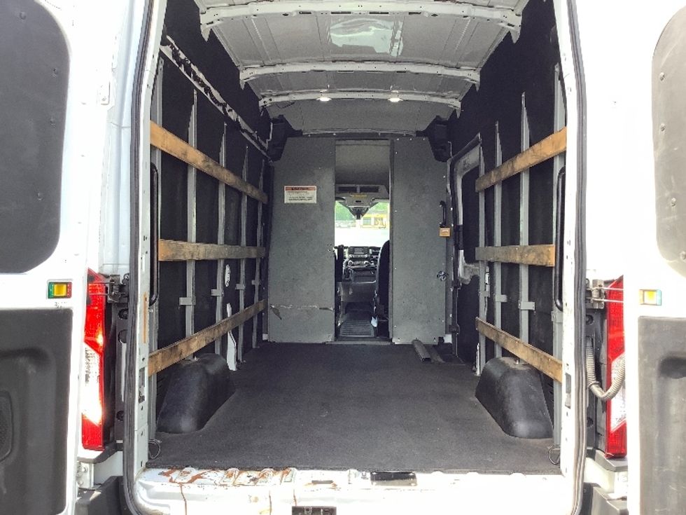 Cargo Van (Panel Van)-Light and Medium Duty Trucks-Ford-2022-Transit 250-Lancaster-PA-105,838\n\t\tmiles-$ 33,750 - Image 8