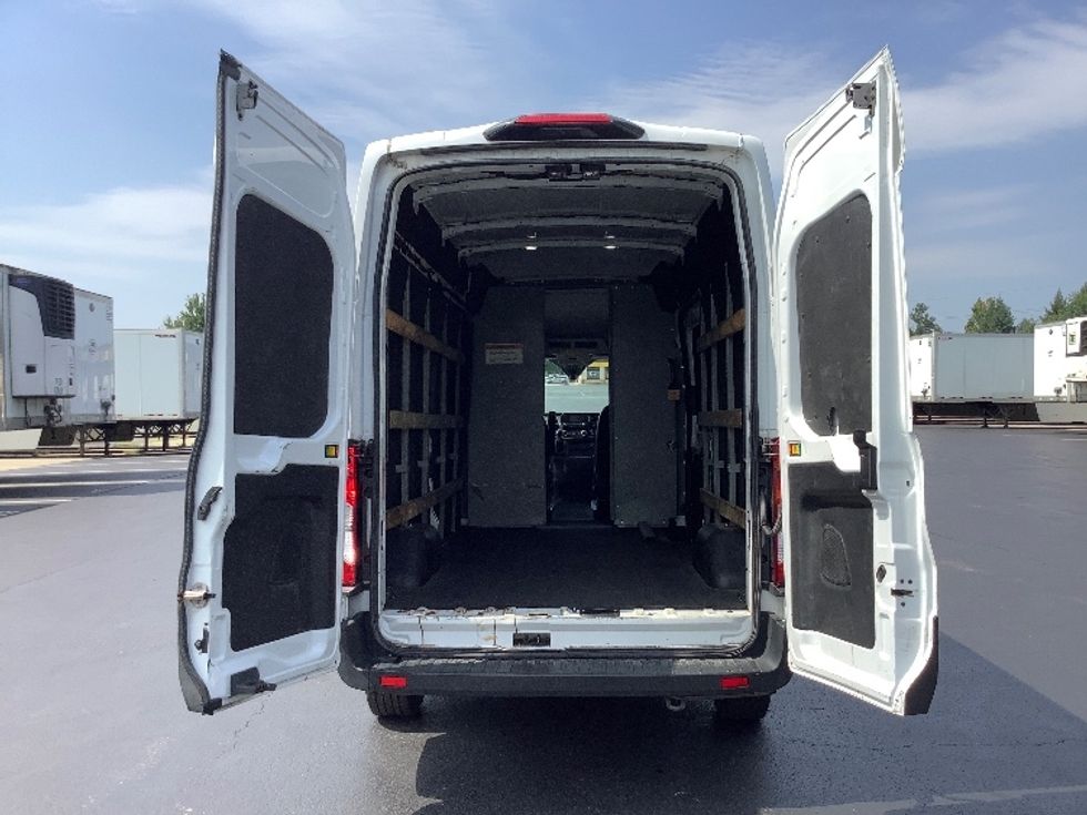 Cargo Van (Panel Van)-Light and Medium Duty Trucks-Ford-2022-Transit 250-Lancaster-PA-105,838\n\t\tmiles-$ 33,750 - Image 9