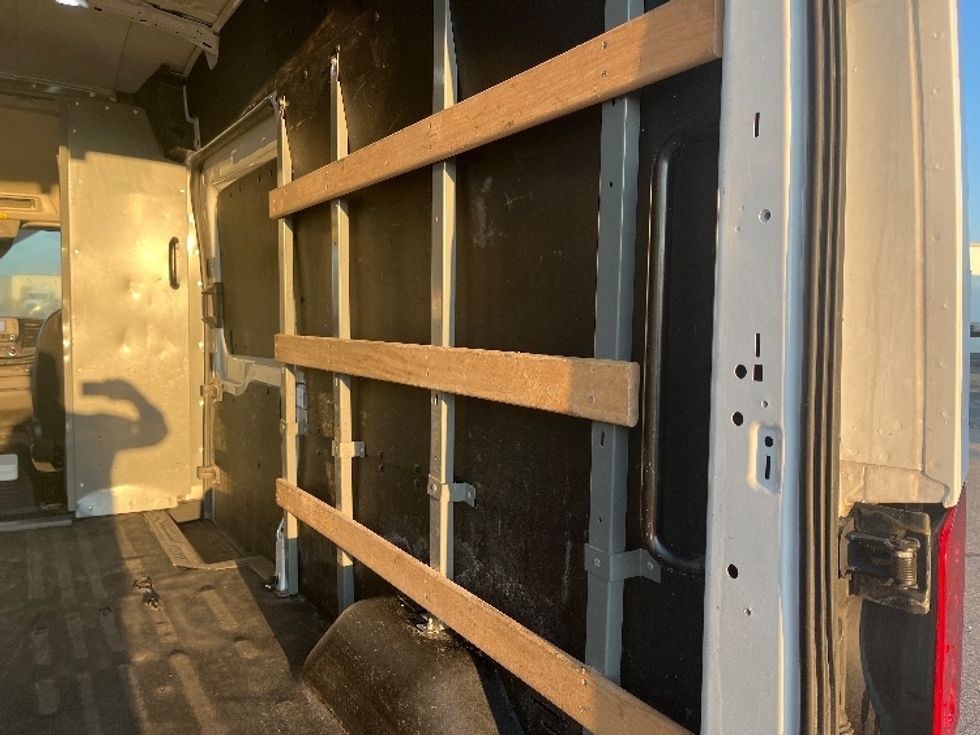 Cargo Van (Panel Van)-Light and Medium Duty Trucks-Ford-2022-Transit 250-Lansing-MI-114,766\n\t\tmiles-$ 32,750 - Image 11