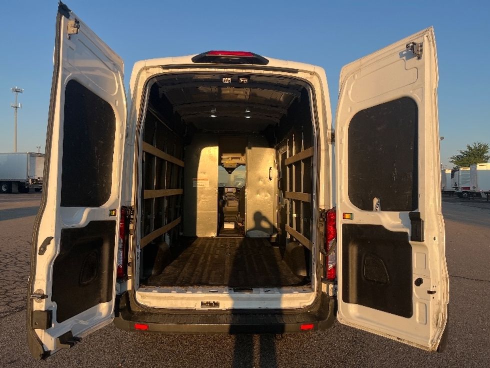 Cargo Van (Panel Van)-Light and Medium Duty Trucks-Ford-2022-Transit 250-Lansing-MI-114,766\n\t\tmiles-$ 32,750 - Image 8