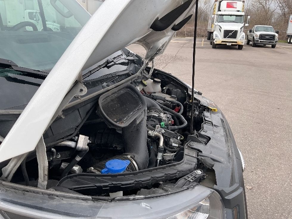 Cargo Van (Panel Van)-Light and Medium Duty Trucks-Ford-2022-Transit 250-Lansing-MI-95,649\n\t\tmiles-$ 36,250 - Image 22