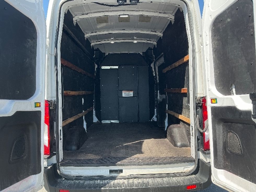Cargo Van (Panel Van)-Light and Medium Duty Trucks-Ford-2022-Transit 250-Lexington-KY-96,763\n\t\tmiles-$ 33,250 - Image 7