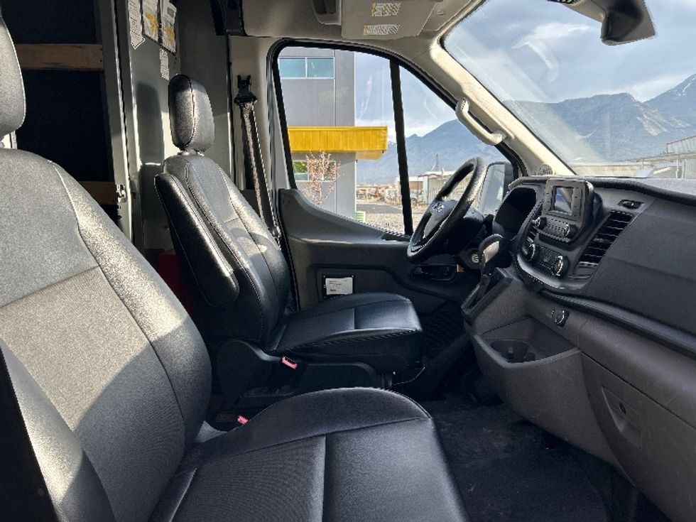 Cargo Van (Panel Van)-Light and Medium Duty Trucks-Ford-2022-Transit 250-Lindon-UT-104,361\n\t\tmiles-$ 35,250 - Image 21