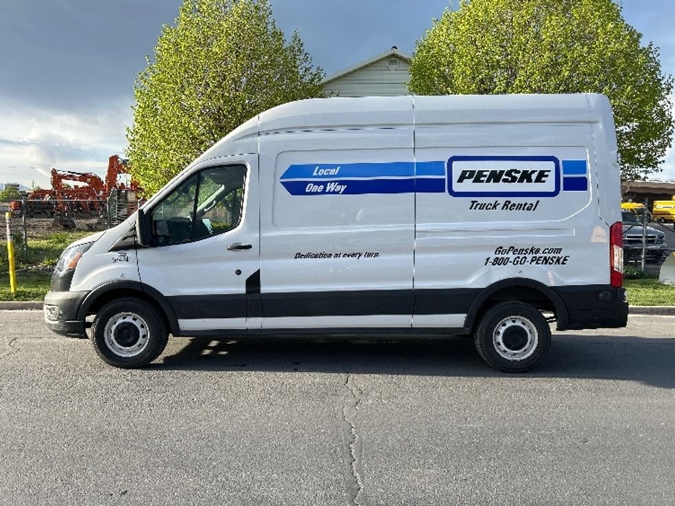 Cargo Van (Panel Van)-Light and Medium Duty Trucks-Ford-2022-Transit 250-Lindon-UT-104,361\n\t\tmiles-$ 35,250 - Image 4