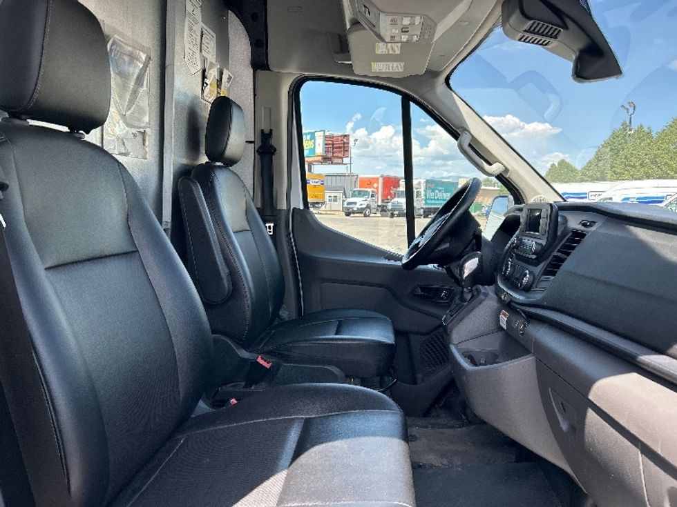 Cargo Van (Panel Van)-Light and Medium Duty Trucks-Ford-2022-Transit 250-Lindon-UT-93,873\n\t\tmiles-$ 38,000 - Image 21