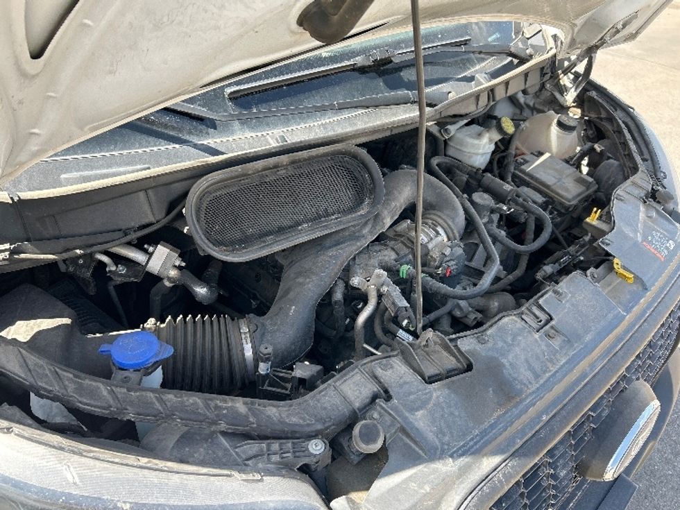 Cargo Van (Panel Van)-Light and Medium Duty Trucks-Ford-2022-Transit 250-Lindon-UT-93,873\n\t\tmiles-$ 38,000 - Image 22