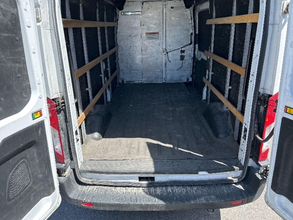 Cargo Van (Panel Van)-Light and Medium Duty Trucks-Ford-2022-Transit 250-Lindon-UT-93,873\n\t\tmiles-$ 38,000 - Image 9