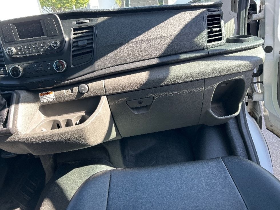 Cargo Van (Panel Van)-Light and Medium Duty Trucks-Ford-2022-Transit 250-Lindon-UT-98,575\n\t\tmiles-$ 36,000 - Image 20