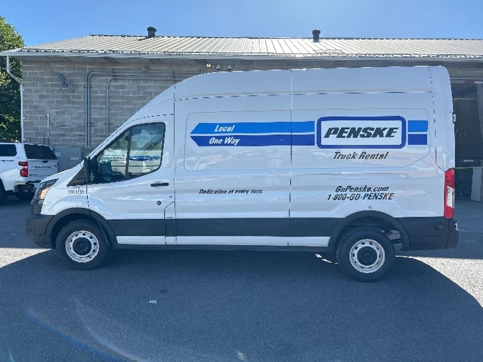 Cargo Van (Panel Van)-Light and Medium Duty Trucks-Ford-2022-Transit 250-Lindon-UT-98,575\n\t\tmiles-$ 36,000 - Image 4