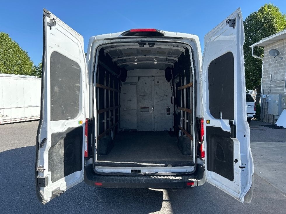 Cargo Van (Panel Van)-Light and Medium Duty Trucks-Ford-2022-Transit 250-Lindon-UT-98,575\n\t\tmiles-$ 36,000 - Image 8