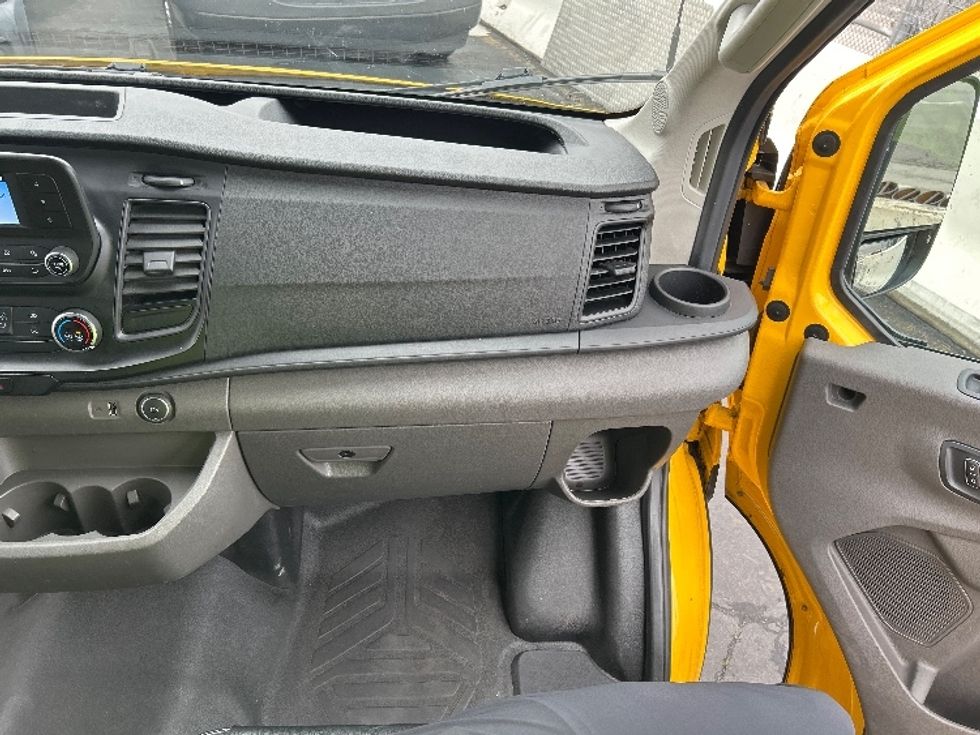 Cargo Van (Panel Van)-Light and Medium Duty Trucks-Ford-2022-Transit 250-Los Angeles-CA-75,484\n\t\tmiles-$ 34,250 - Image 17
