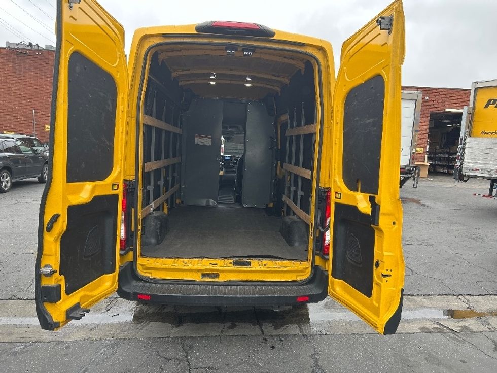 Cargo Van (Panel Van)-Light and Medium Duty Trucks-Ford-2022-Transit 250-Los Angeles-CA-75,484\n\t\tmiles-$ 34,250 - Image 7