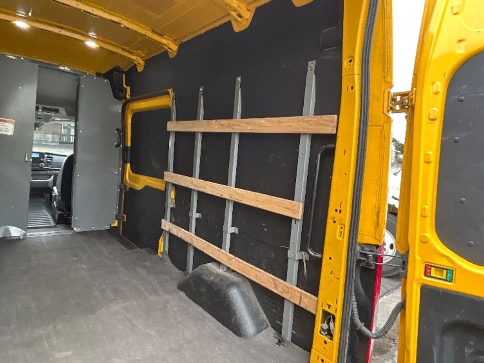 Cargo Van (Panel Van)-Light and Medium Duty Trucks-Ford-2022-Transit 250-Los Angeles-CA-75,484\n\t\tmiles-$ 34,250 - Image 9