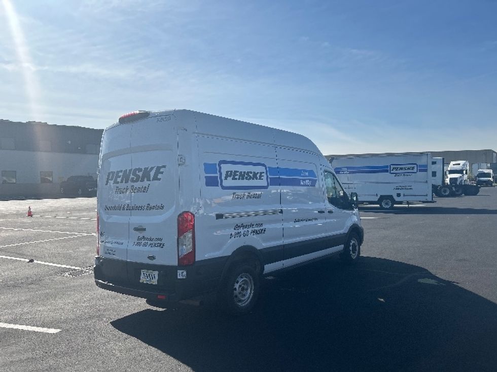 Cargo Van (Panel Van)-Light and Medium Duty Trucks-Ford-2022-Transit 250-Louisville-KY-104,730\n\t\tmiles-$ 33,250 - Image 13