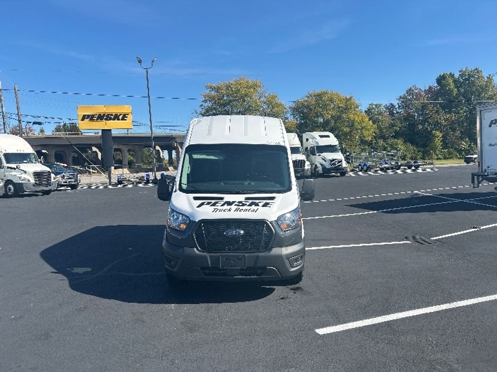 Cargo Van (Panel Van)-Light and Medium Duty Trucks-Ford-2022-Transit 250-Louisville-KY-104,730\n\t\tmiles-$ 33,250 - Image 2