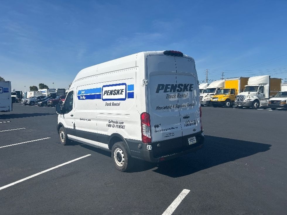 Cargo Van (Panel Van)-Light and Medium Duty Trucks-Ford-2022-Transit 250-Louisville-KY-104,730\n\t\tmiles-$ 33,250 - Image 6