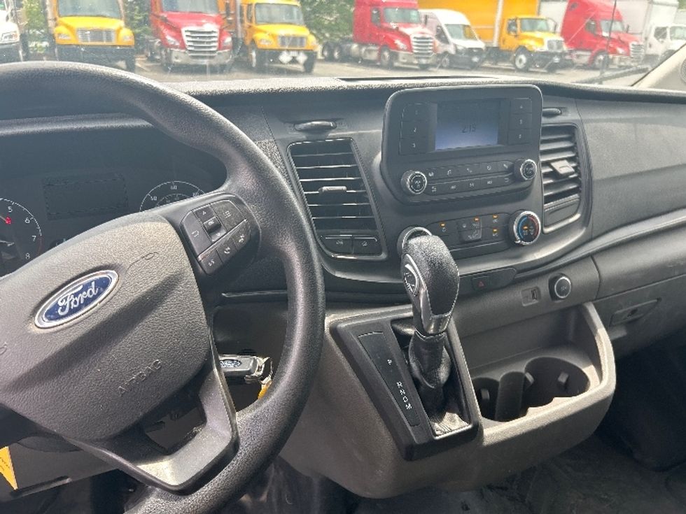 Cargo Van (Panel Van)-Light and Medium Duty Trucks-Ford-2022-Transit 250-Louisville-KY-79,980\n\t\tmiles-$ 37,000 - Image 18