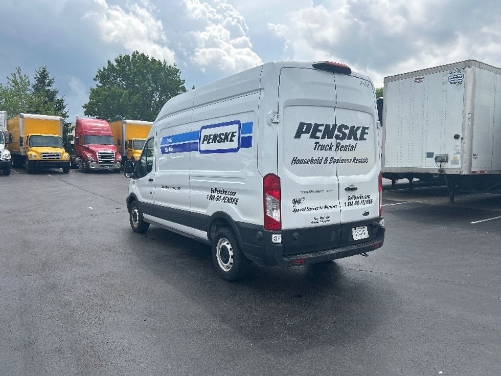 Cargo Van (Panel Van)-Light and Medium Duty Trucks-Ford-2022-Transit 250-Louisville-KY-79,980\n\t\tmiles-$ 37,000 - Image 6