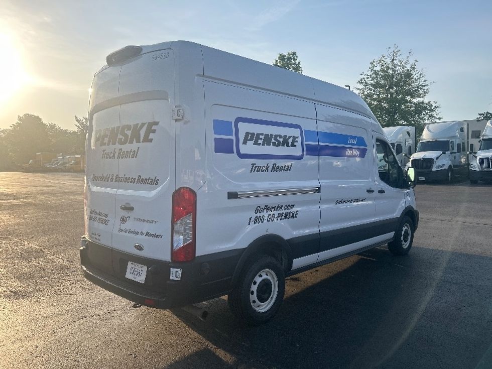 Cargo Van (Panel Van)-Light and Medium Duty Trucks-Ford-2022-Transit 250-Louisville-KY-89,827\n\t\tmiles-$ 34,500 - Image 12