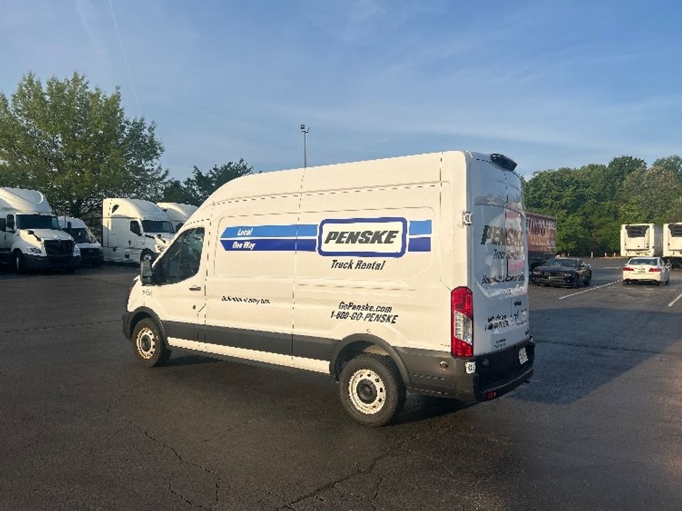 Cargo Van (Panel Van)-Light and Medium Duty Trucks-Ford-2022-Transit 250-Louisville-KY-89,827\n\t\tmiles-$ 34,500 - Image 6
