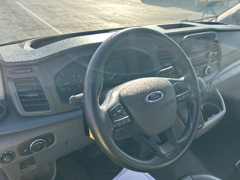 Cargo Van (Panel Van)-Light and Medium Duty Trucks-Ford-2022-Transit 250-Lowell-AR-112,494\n\t\tmiles-$ 28,750 - Image 16