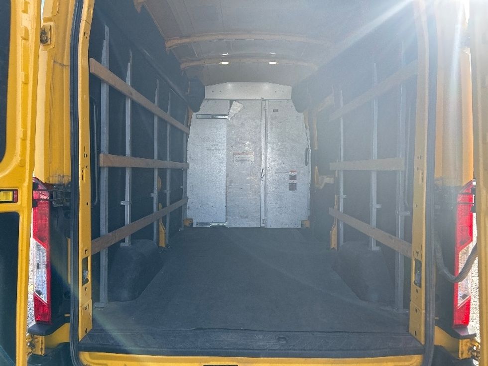 Cargo Van (Panel Van)-Light and Medium Duty Trucks-Ford-2022-Transit 250-Lowell-AR-112,494\n\t\tmiles-$ 28,750 - Image 8